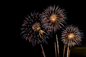 Feux d'artifice pour Bonfire Night en Angleterre