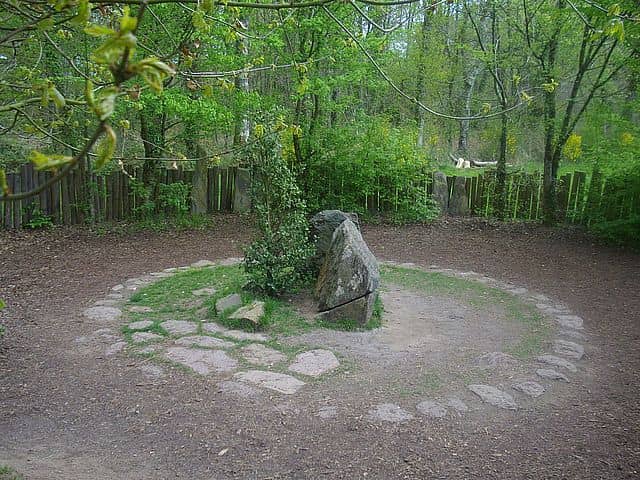 Tombeau de merlin, forêt de Brocéliande